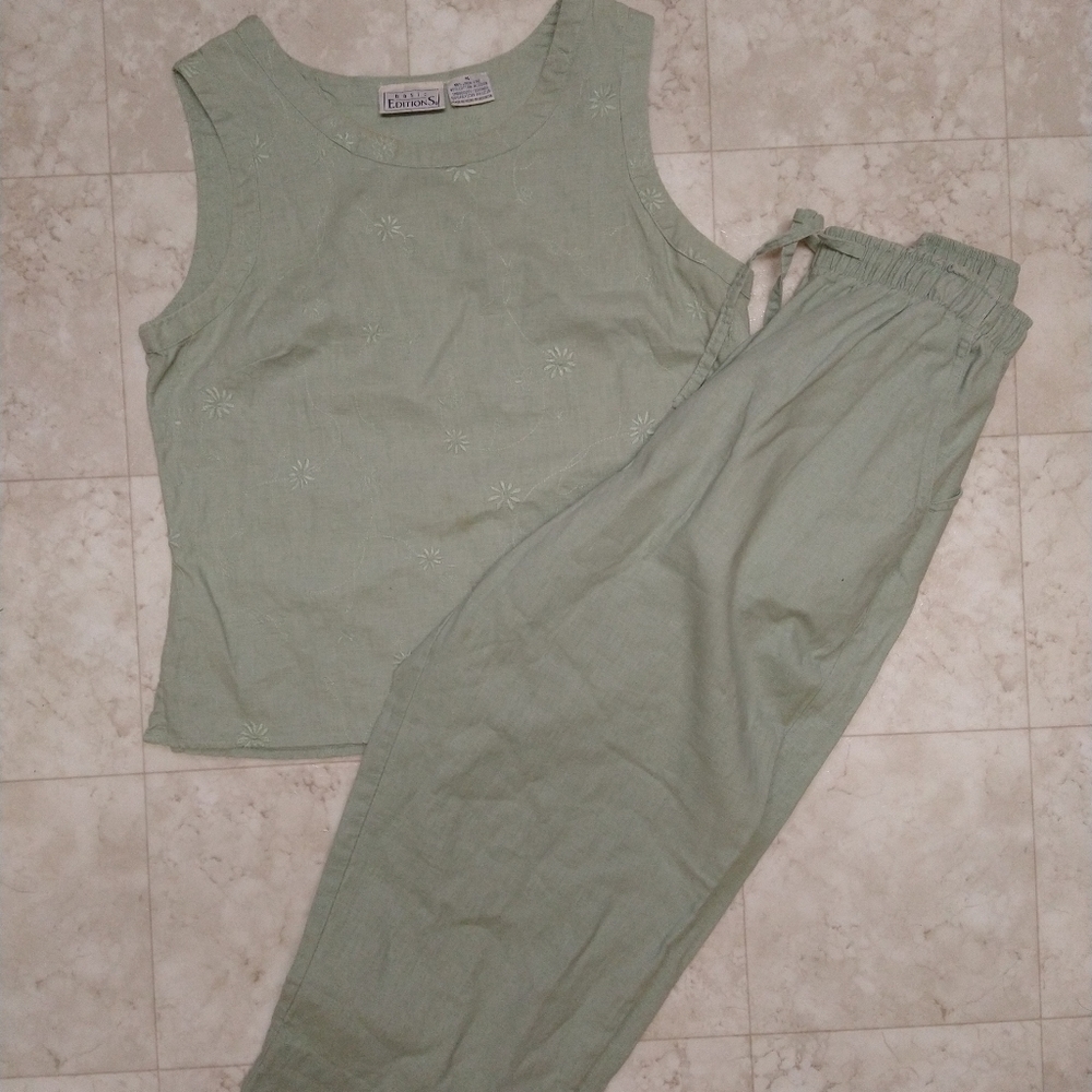 Basic Editions matching outfit set sage gr…